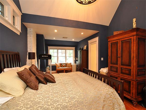 74 Moss Hill Road Boston, MA 02130 - Photo 17 of 21 Gallery Image 17