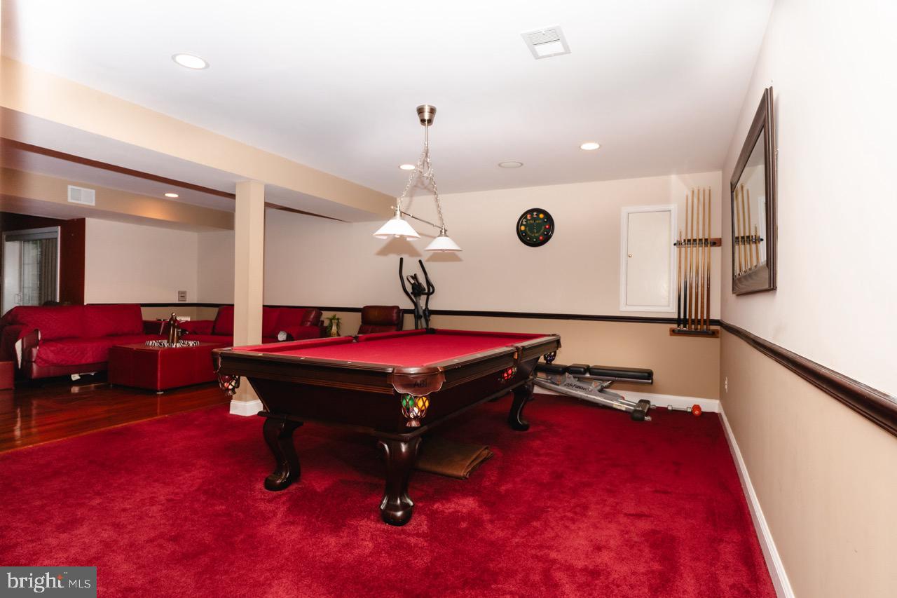 18278 Maple Spring Court Leesburg, VA 20176 - Photo 30 of 35 Inviting game room retreat