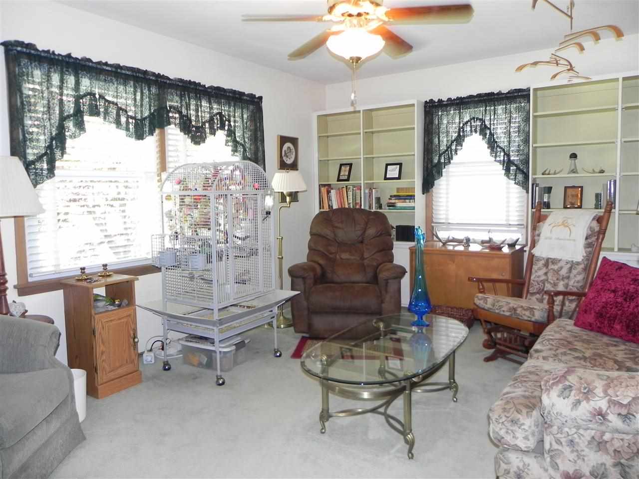1609 Lincoln Road Bettendorf, IA 52722 - Photo 2 of 19 Gallery Image 2