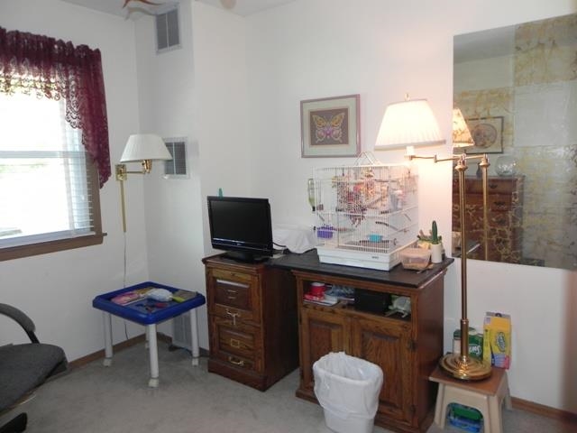 1609 Lincoln Road Bettendorf, IA 52722 - Photo 7 of 19 Gallery Image 7