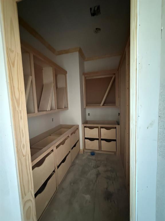 8105 Spicewood Springs Road Waco, TX 76633 - Photo 11 of 21 Walk-in pantry