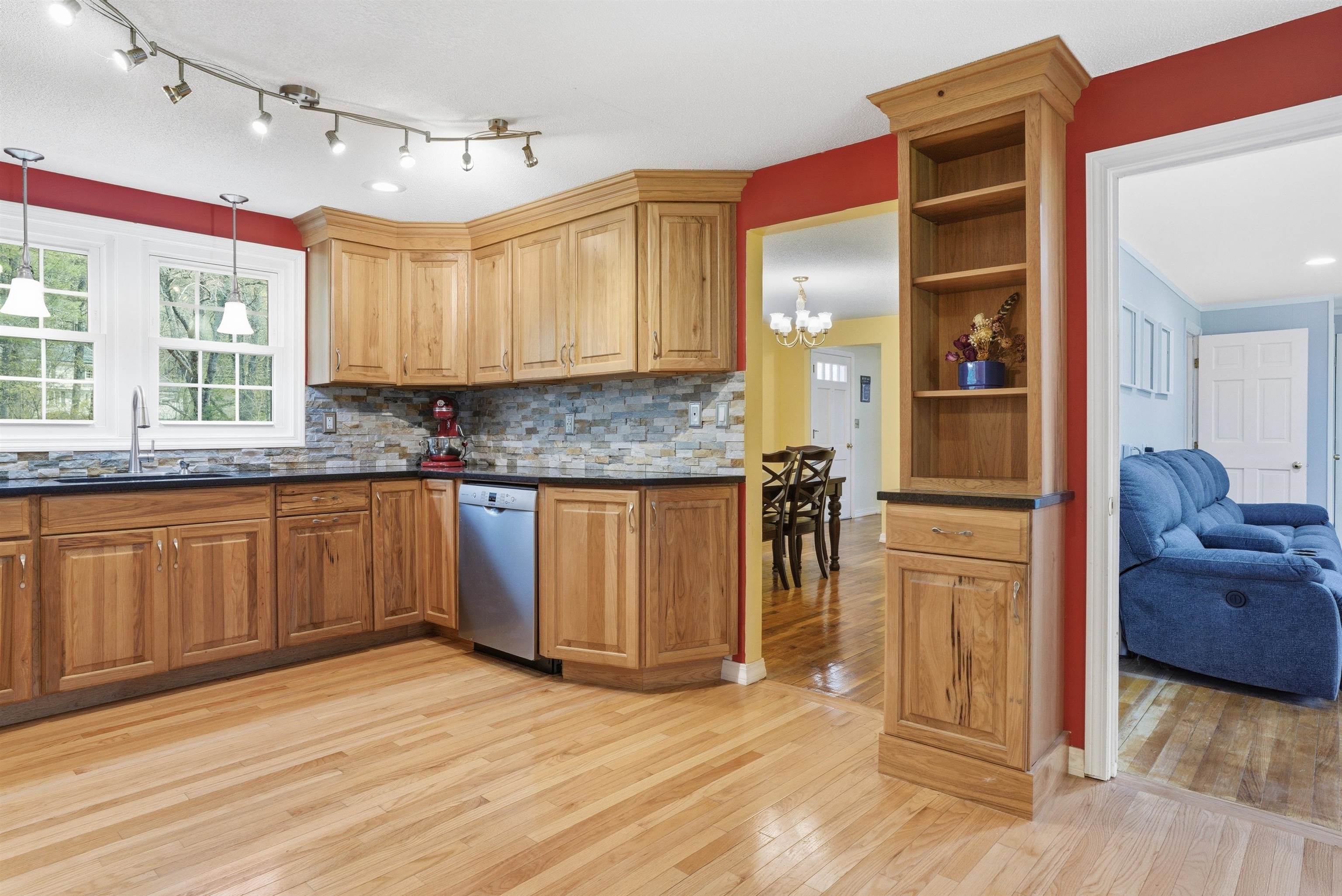 1 Denbow Road Durham, NH 03824 - Photo 14 of 45