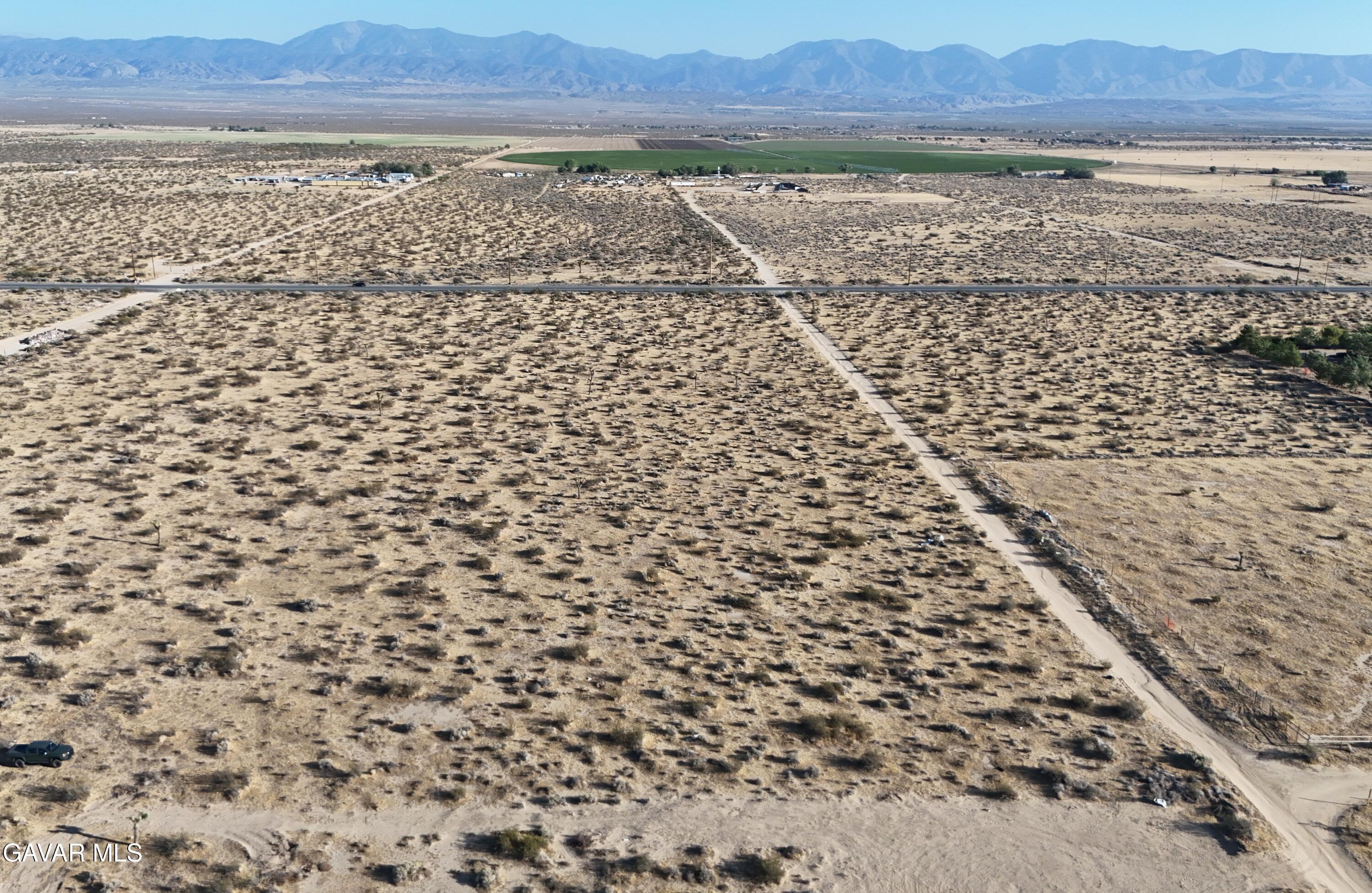 St Street East Palmdale, CA 93591 - Photo 10 of 16 05. DJI_20260609182844_0088_D
