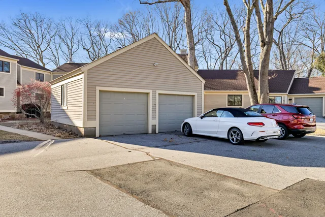 $519,000 | 118 Sandy Point Road, Unit 118, Old Saybrook, CT 06475