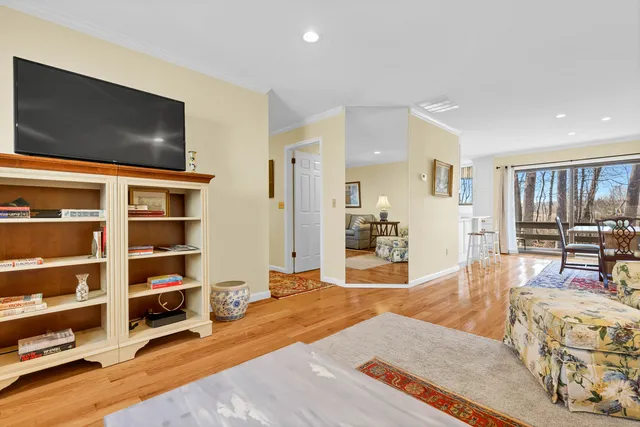 $519,000 | 118 Sandy Point Road, Unit 118, Old Saybrook, CT 06475