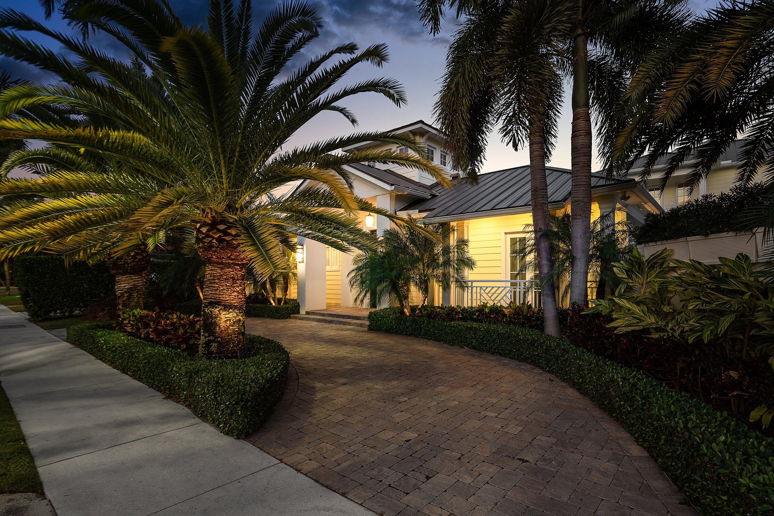 201 Northeast 3rd Court Boca Raton, FL 33432 - Photo 70 of 84 a view of a yard with plants