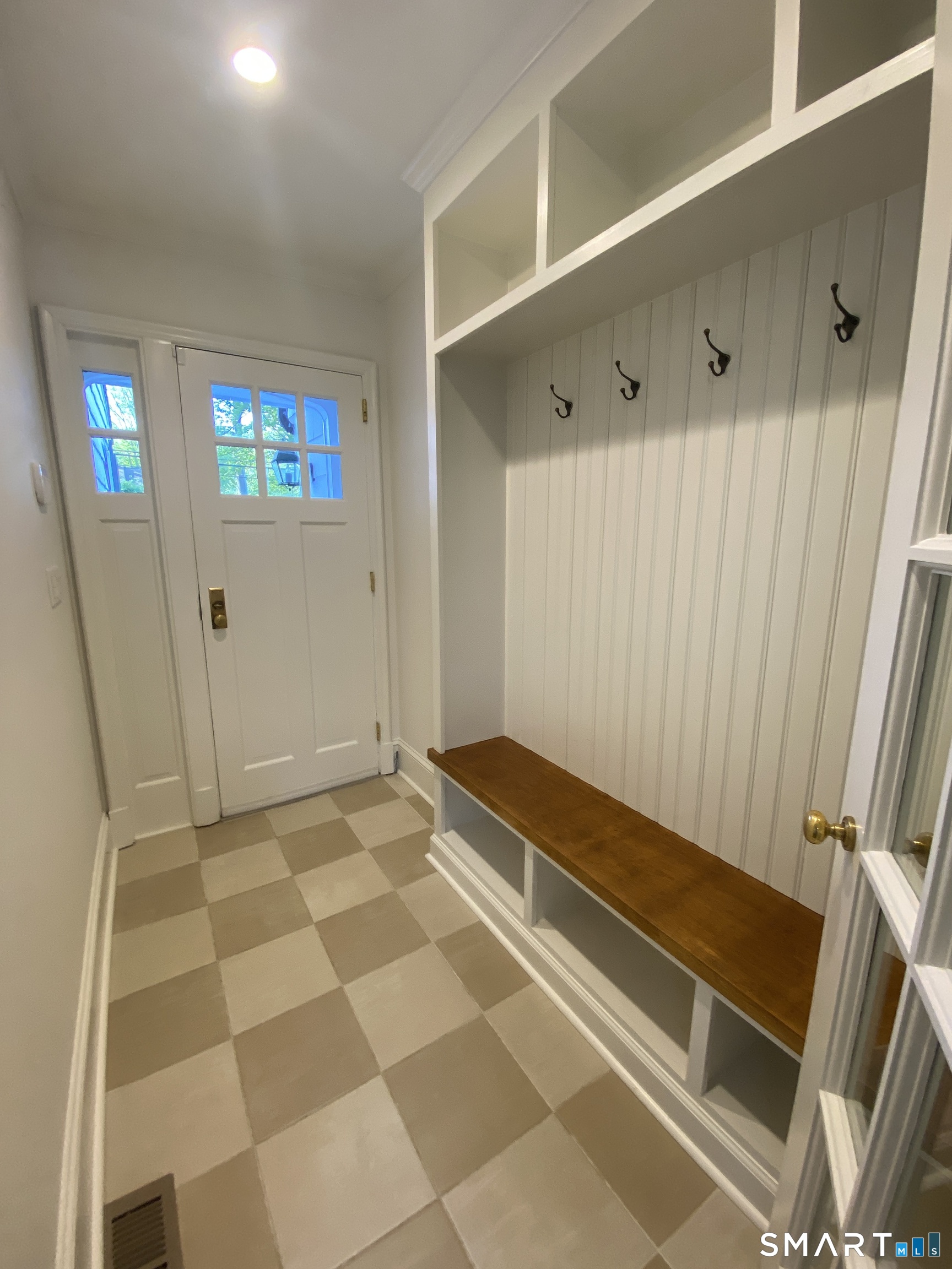 51 Hawthorne Road New Canaan, CT 06840 - Photo 10 of 20