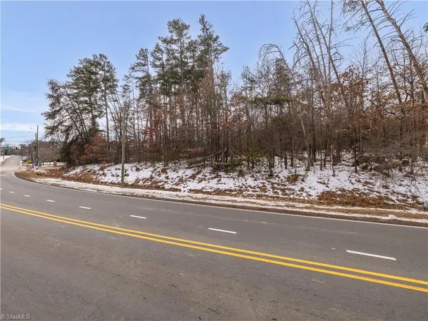 $30,000 | 0 Carver School Road, Winston-Salem, NC 27105