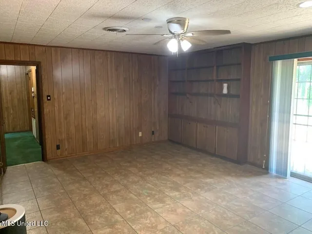 $157,000 | 108 Florida Drive, Natchez, MS 39120