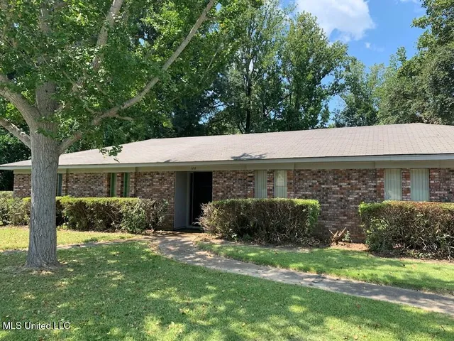 $157,000 | 108 Florida Drive, Natchez, MS 39120