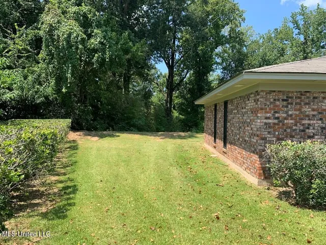 $157,000 | 108 Florida Drive, Natchez, MS 39120