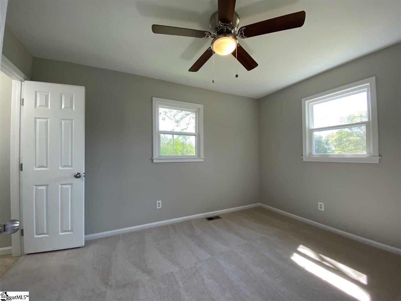 203 Locust Drive Greer, SC 29651 - Photo 17 of 27 Gallery Image 17