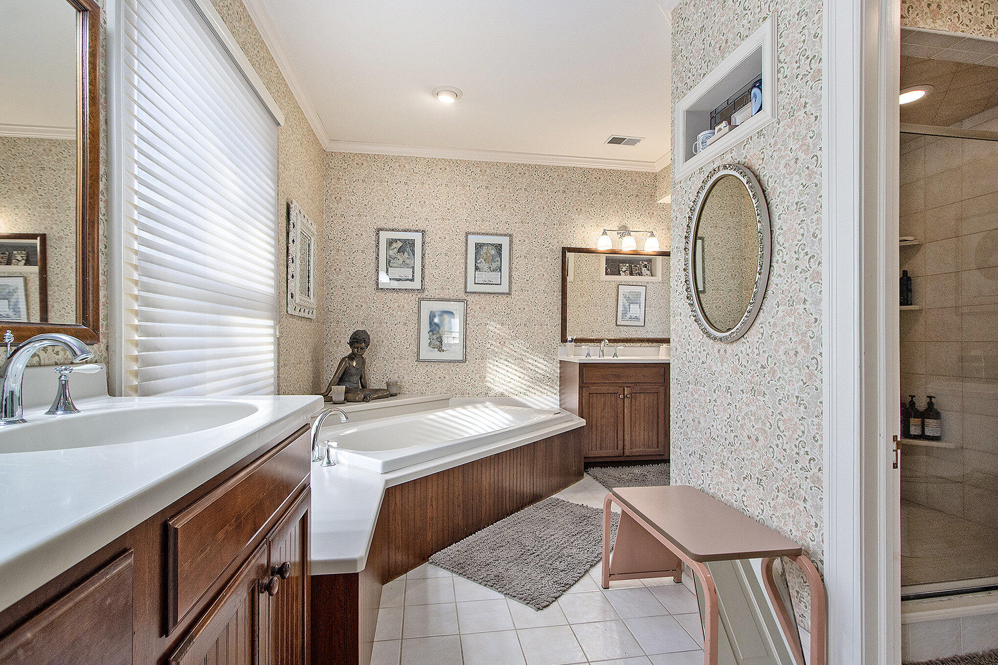 208 West Prospect Street Marshall, MI 49068 - Photo 13 of 36 021_file_94