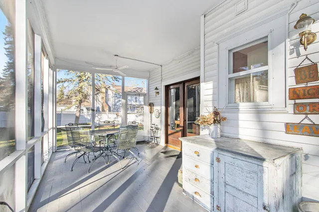 $645,000 | 208 West Prospect Street, Marshall, MI 49068