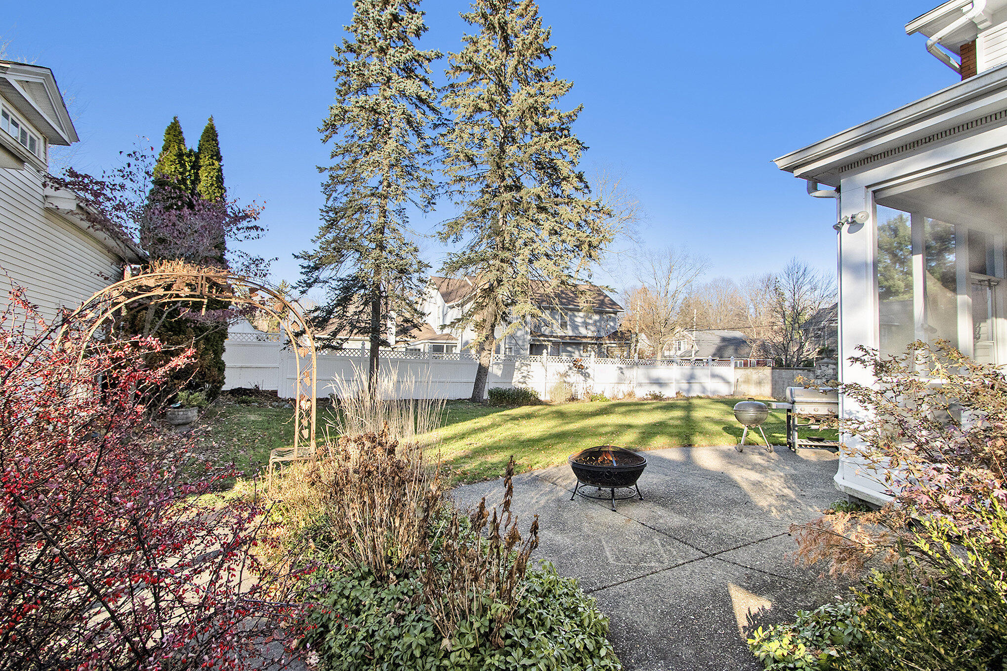 208 West Prospect Street Marshall, MI 49068 - Photo 29 of 36 030_file_909