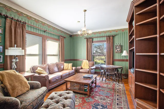 $645,000 | 208 West Prospect Street, Marshall, MI 49068