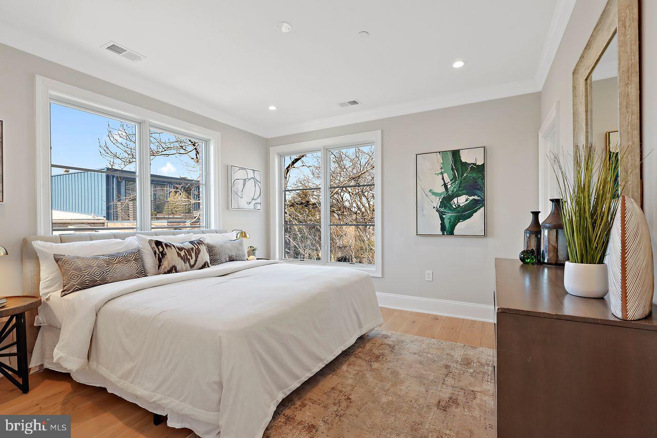 710 E Street Southeast, Unit 6 Washington, DC 20003 - Photo 14 of 25