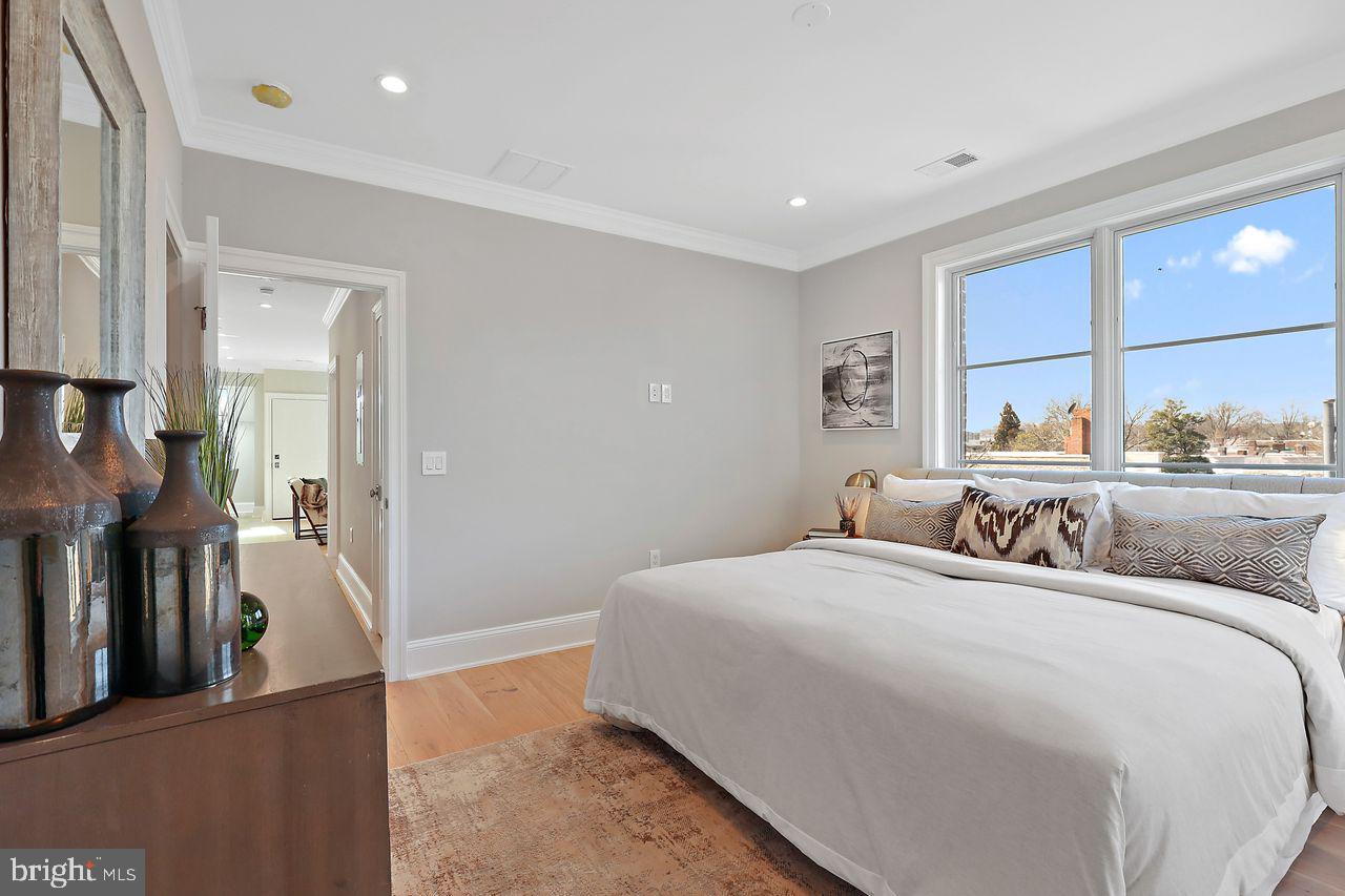 710 E Street Southeast, Unit 6 Washington, DC 20003 - Photo 16 of 25