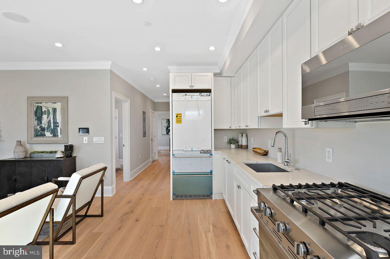 710 E Street Southeast, Unit 6 Washington, DC 20003 - Photo 6 of 25