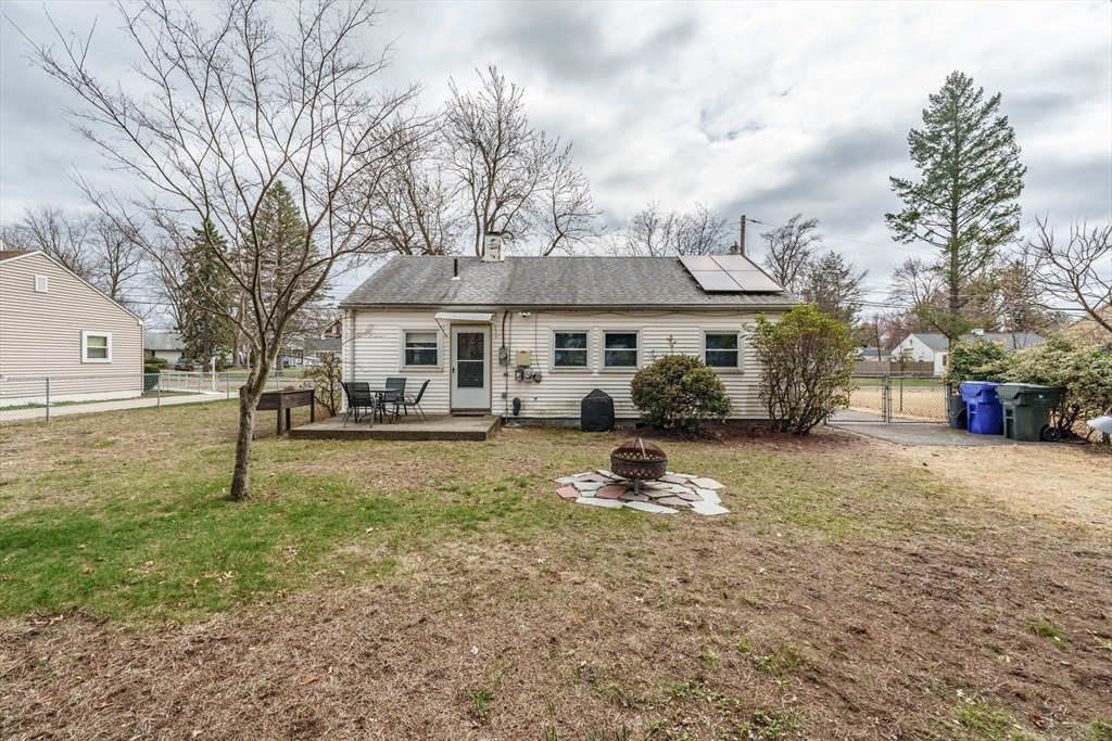 38 Ramah Street Springfield, MA 01104 - Photo 2 of 31 Gallery Image 2