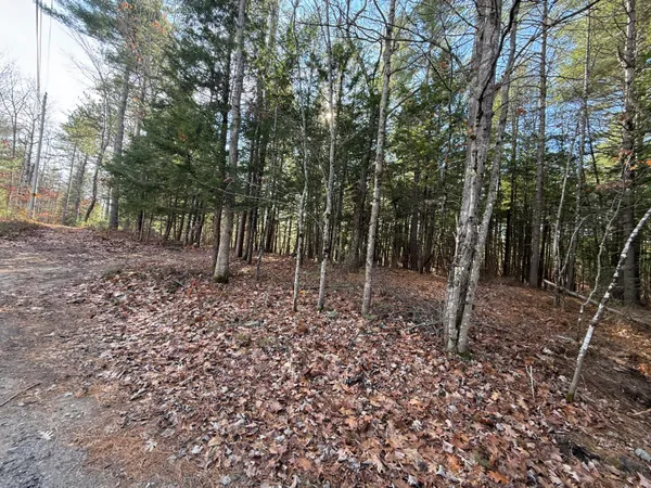 $195,000 | 25-2 Mowry Lane, West Newfield, ME 04095