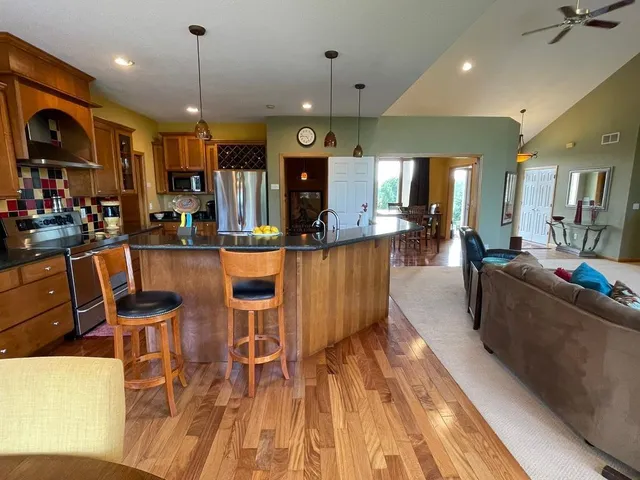 $799,000 | 20837 Bentley Court, Farmington, MN 55024