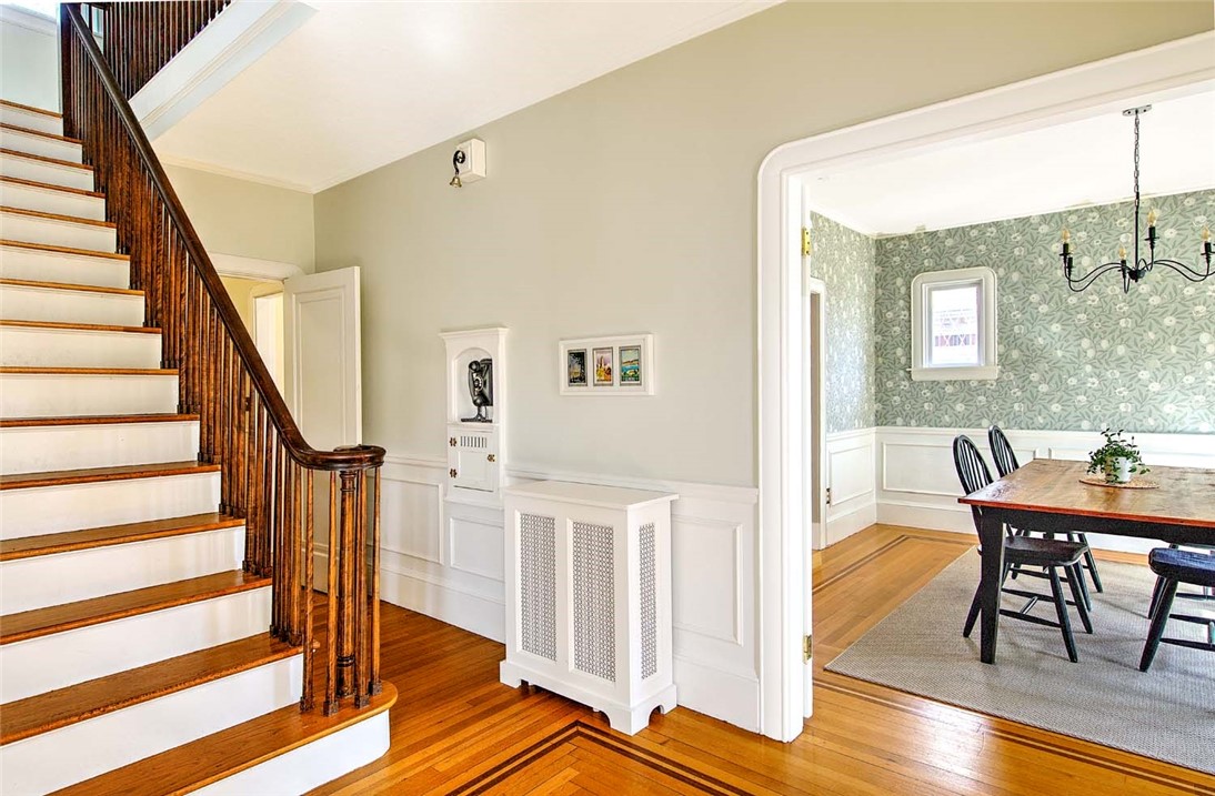 12 Holly Street Providence, RI 02906 - Photo 21 of 44