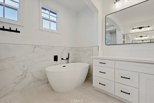 $7,000 | 16 Oroville, Irvine, CA 92602