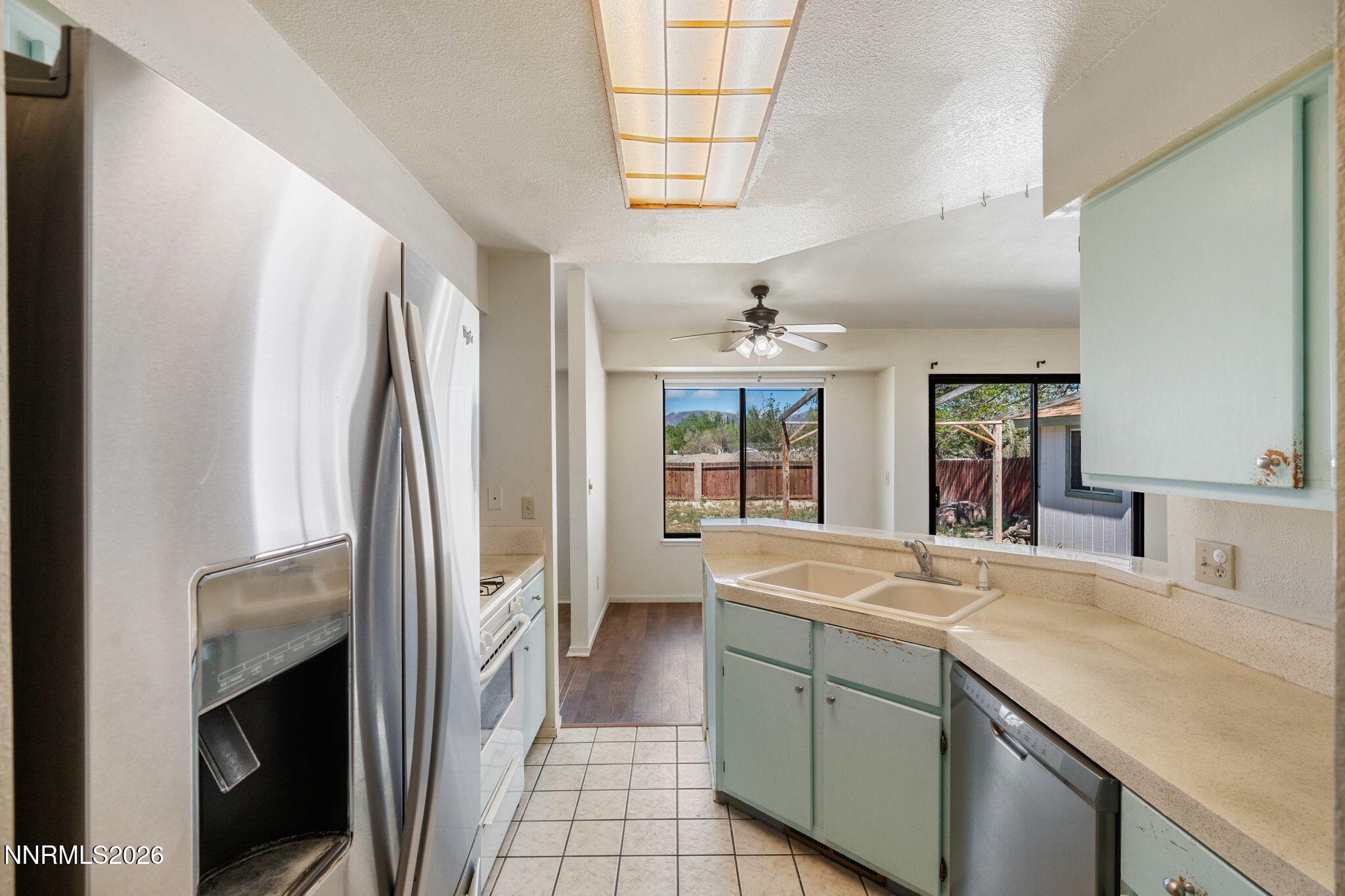 1576 Maria Court Fernley, NV 89408 - Photo 6 of 37 13-web-or-mls-DSC00288