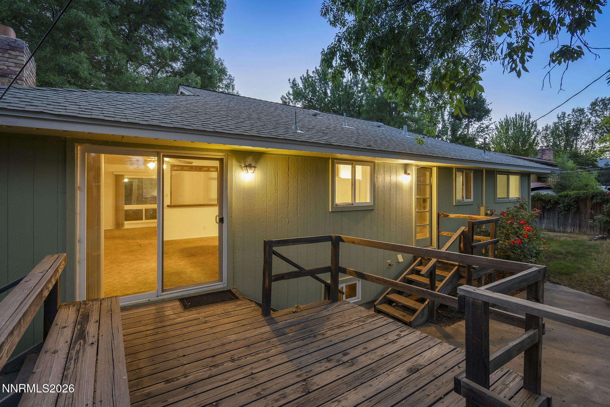 1310 Earl Drive Reno, NV 89503 - Photo 4 of 53 45-web-or-mls-_DSC0711