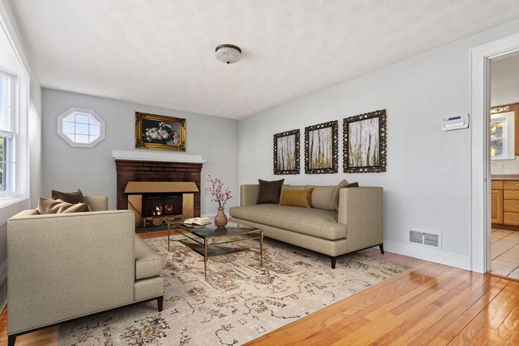 4 Walter Road Peabody, MA 01960 - Photo 7 of 40 Gallery Image 7