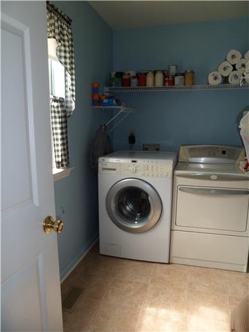 4486 Sears Road Pegram, TN 37143 - Photo 12 of 20 Laundry room appliances included