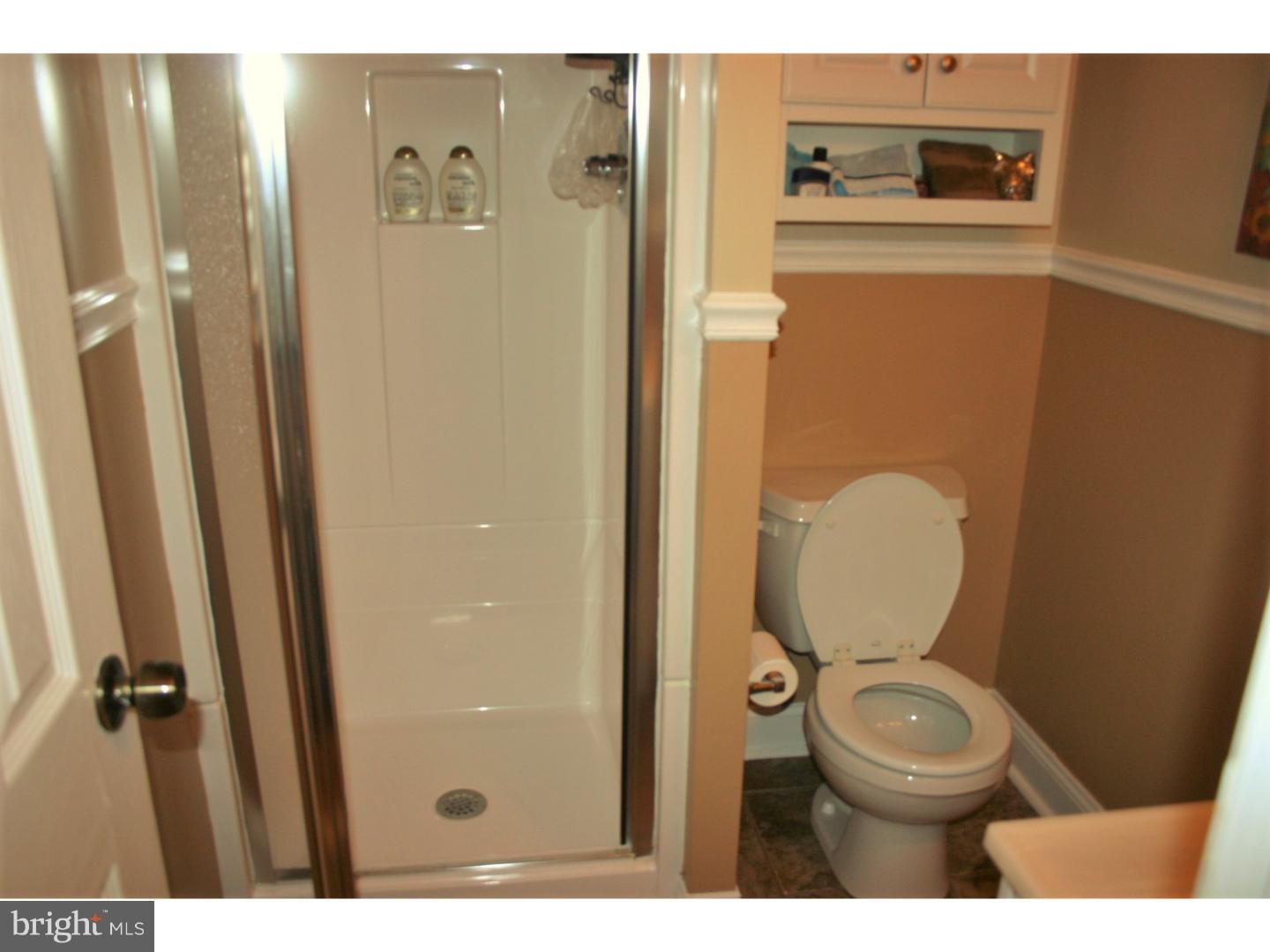 3322 Chesterfield Road Philadelphia, PA 19114 - Photo 17 of 25 Master Bathroom
