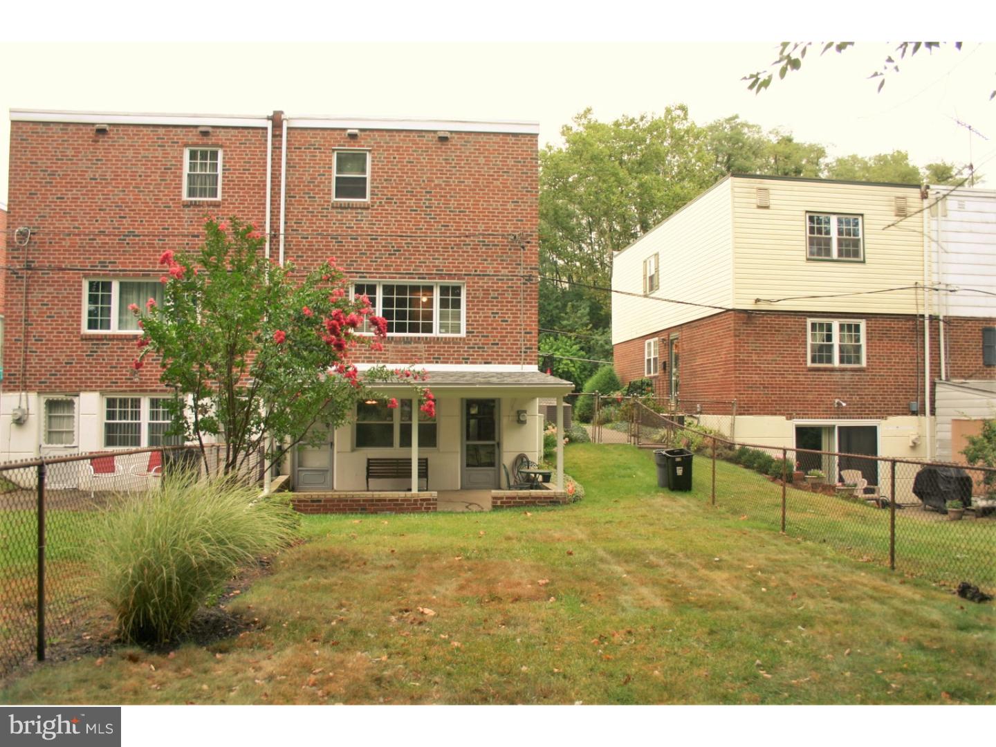 3322 Chesterfield Road Philadelphia, PA 19114 - Photo 24 of 25 View in Back