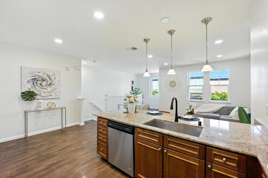 1309 Mercado Way San Jose, CA 95131 - Photo 12 of 35