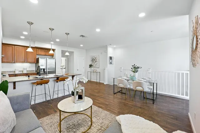 $949,950 | 1309 Mercado Way, San Jose, CA 95131