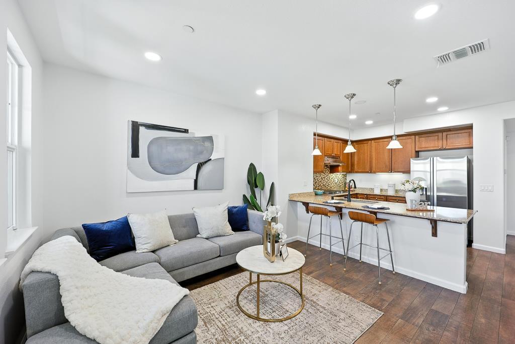 1309 Mercado Way San Jose, CA 95131 - Photo 5 of 35