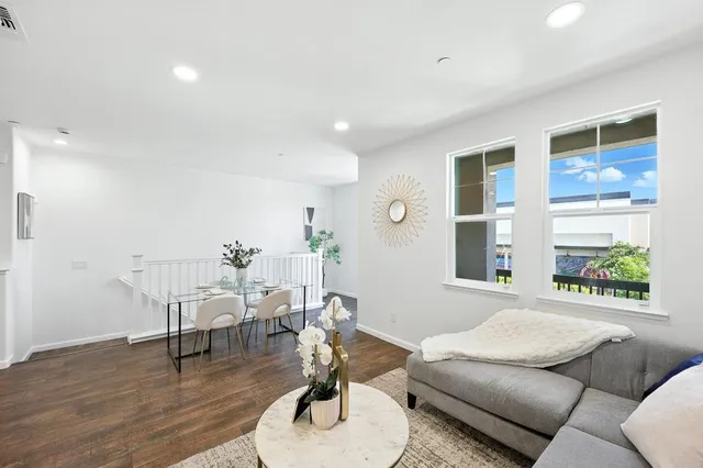 $949,950 | 1309 Mercado Way, San Jose, CA 95131