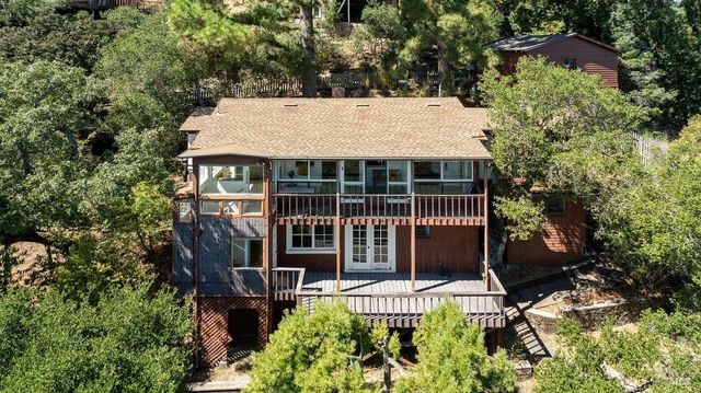 $886,500 | 445 Scenic Avenue, San Anselmo, CA 94960