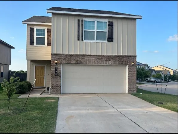 $1,900 | 117 Hondo Gap Lane, Jarrell, TX 76537