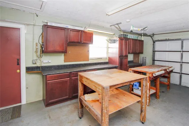 $425,000 | 106 Phillips Drive, Seffner, FL 33584