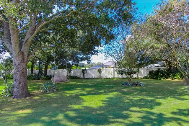 $425,000 | 106 Phillips Drive, Seffner, FL 33584