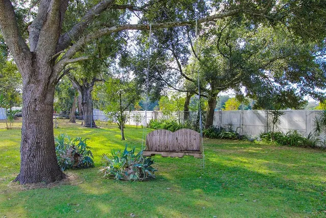 $425,000 | 106 Phillips Drive, Seffner, FL 33584