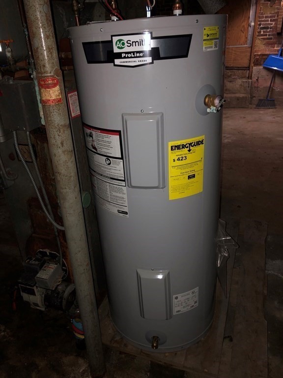 11 River Road Templeton, MA 01436 - Photo 27 of 32 a view of water heater room