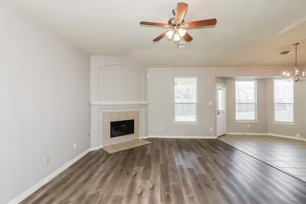 $1,915 | 5915 Ranch Riata Court, Katy, TX 77449