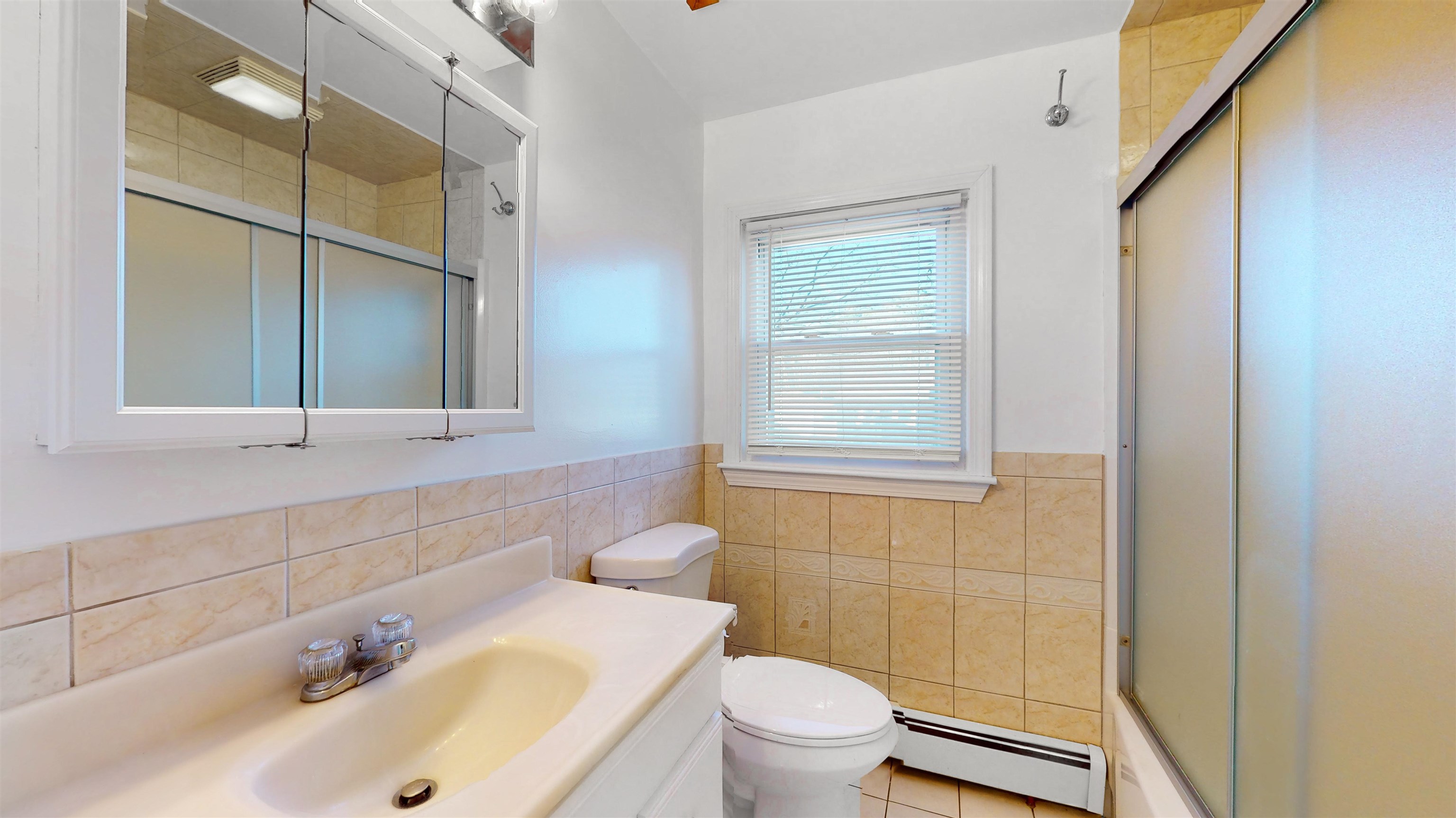 474 Reed Street Manchester, NH 03102 - Photo 11 of 28