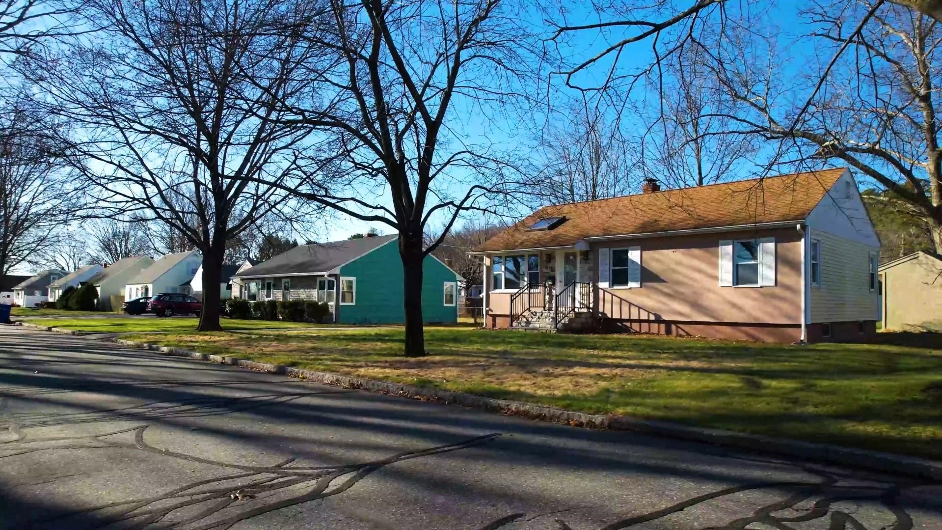 474 Reed Street Manchester, NH 03102 - Photo 21 of 28