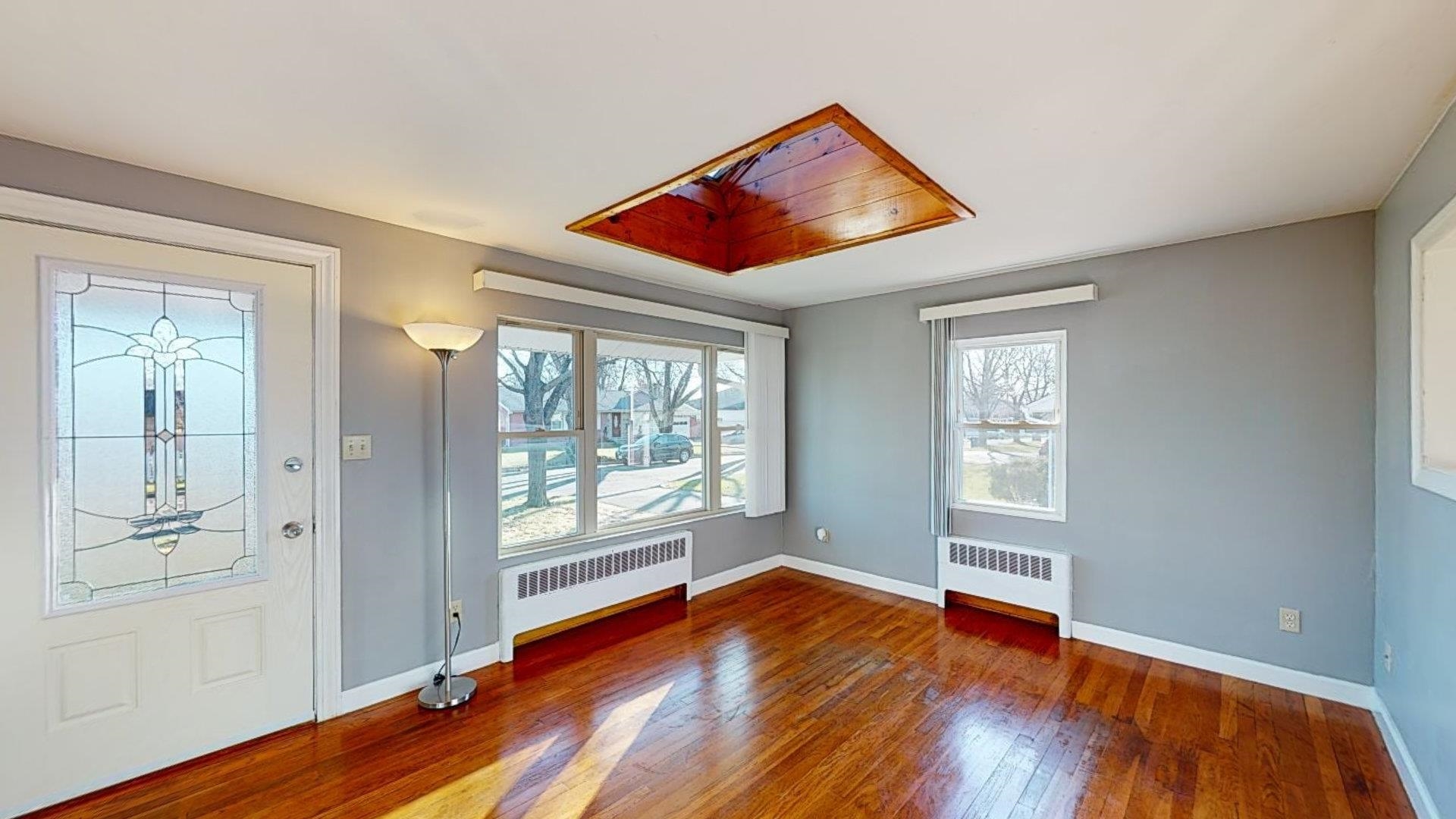474 Reed Street Manchester, NH 03102 - Photo 5 of 28