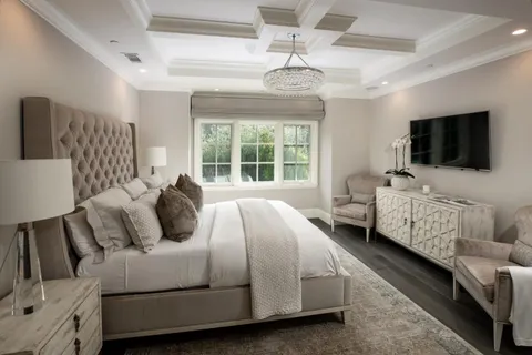 $24,000,000 | 25501 Chapin Road, Los Altos Hills, CA 94022