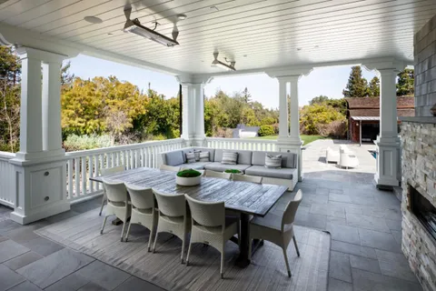 $24,000,000 | 25501 Chapin Road, Los Altos Hills, CA 94022